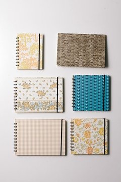 Cuaderno de hojas cuadriculadas en internet