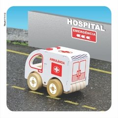 Coleção Carrinhos de Madeira - Ambulância - NewArt