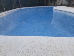 BORDES y SOLARIUM LOSETAS BLANCAS(BAJO DE SAN ISIDRO) - PISCINAS ZUMAAC 