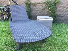 ICE CUBE: Heladerita + mesa auxiliar + asiento - 3 en 1
