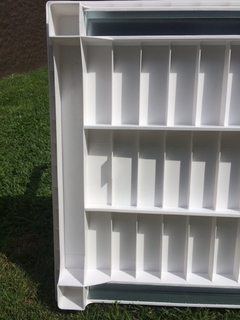 MESA FUTURA + 4 SILLAS BLANCAS IBIZA