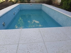 BORDES y SOLARIUM  (Bajo de San Isidro)