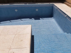 ILUMINACION LED DE COLORES (VILLA DEL PARQUE) - PISCINAS ZUMAAC 