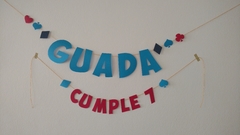 Banderin con forma en cartulina de color - comprar online