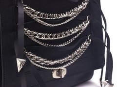 Cadenas Negra en internet
