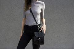 BANDOLERA ZULAYKA (Crocco Negro) - Tini Pfoh Bags
