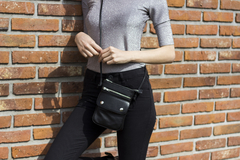 BANDOLERA  MANHATTAN (BLACK) en internet