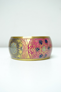 PULSERA ANCHA METALICA PINTADA ESMALTADA