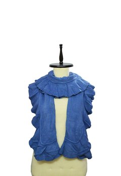 BUFANDA TEJIDA LISA CON BORDES DE VOLADOS - comprar online