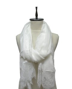 Imagen de PASHMINA LISA CON BORDE DE ENCAJE
