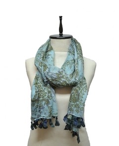 CHALINA ESTAMPADA CON BORLAS - comprar online