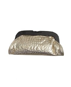 SOBRE CON HERRAJE SIMIL CROCO METALICO - ANTEPRIMA 