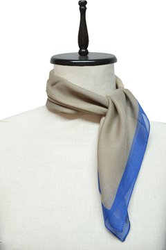 PAÑUELO DE CUELLO ESTAMPADO - comprar online