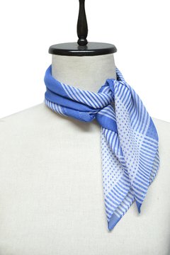 PAÑUELO DE CUELLO ESTAMPADO - ANTEPRIMA 