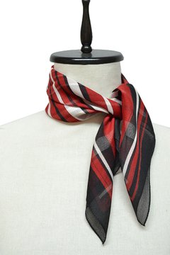 PAÑUELO DE CUELLO ESTAMPADO