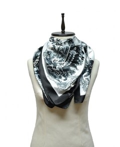 PAÑUELO TIPO SEDA DE 90 X 90 ESTAMPADOS VARIOS - tienda online