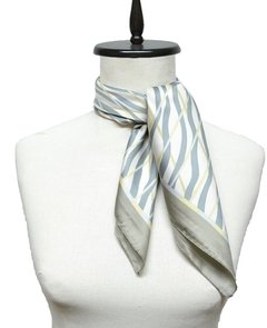 PAÑUELO DE CUELLO TIPO SEDA - ANTEPRIMA 