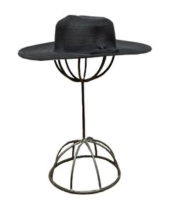 SOMBRERO CON GUARDA Y BORLA - comprar online