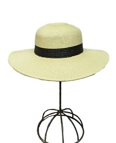 SOMBRERO CON GUARDA