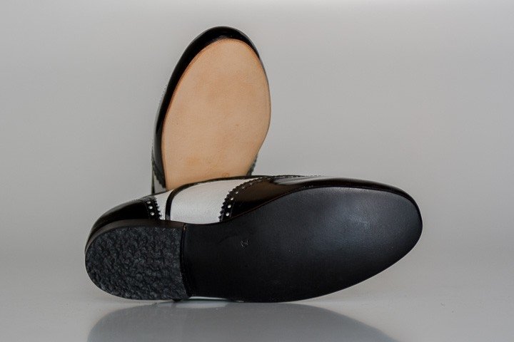 Zapatos acordonados Blanco y Negro de cuero