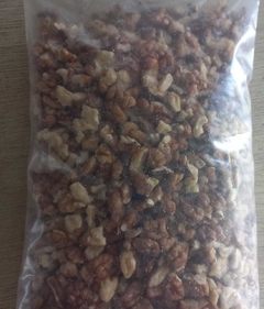 Nuez pelada en cuartos x 1kg en internet