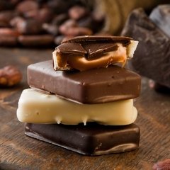 Bocaditos de Dulce de Leche bañados en chocolate