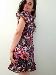 Vestido Cruzado Flores en internet