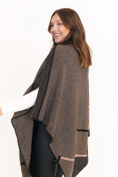 Poncho Inglés en internet
