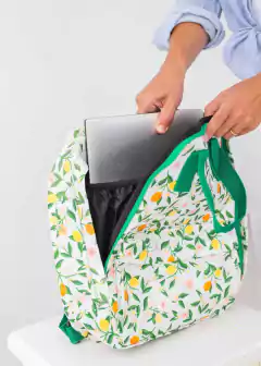 MOCHILA ESTAMPADA OLIVERTA 220-3051