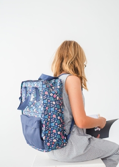 MOCHILA ESTAMPADA OLIVERTA 220-3051 - Bambu Bazar