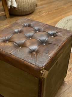 Puff Baul Chester Brown cuero 40x40x45 - tienda online