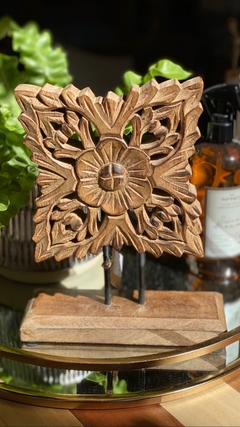 Cuadrado Decorativo Madera 25 cm Enero 22 - comprar online