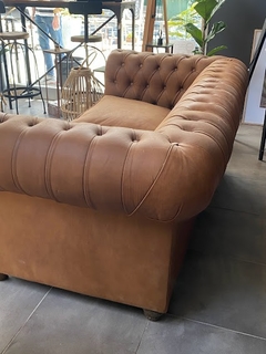 Sillon Chester de cuero color suela- 2 Cuerpos - PN - 2/6/22 - tienda online