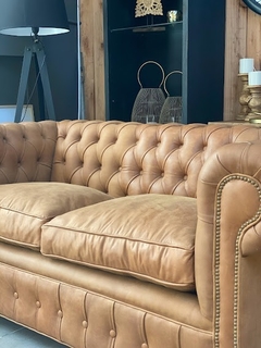 Sillon Chester de cuero color suela- 2 Cuerpos - PN - 2/6/22 en internet