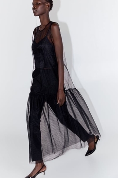 VESTIDO TUL PLUMETI ZARA