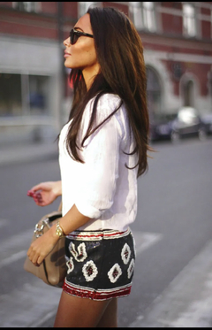 SHORT BORDADO ZARA - tienda online