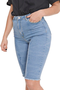 Bermuda de Jean Elastizada - comprar online