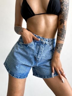 Short Jean Rigido con Roturas en Bolsillo - Shaina Trendy Store