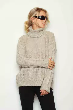 Sweater Polera Trenzado