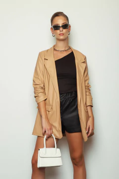 Blazer Cuerina Largo con Bolsillos en internet