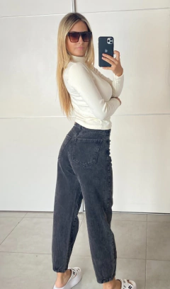 Imagen de Jean Slouchy Black Rigido