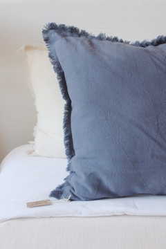 ALMOHADON PANAMA FLECO - LAS CHURRAS  |  Tienda Online 