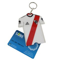 8610 Porta sube camiseta River - comprar online