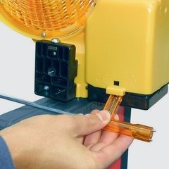 Baliza led para cascada inalambrica automatica dia y noche, marca Nissen (con normas europeas) en internet