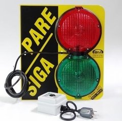 Semaforo PARE/SIGA c/leds de 1W y transf. 220Vac-10,5Vcc (35x40 cm) incluye llave ON-ON