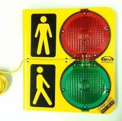 Semaforo con 4 led 1W con transf. 220Vac-10,5Vcc para E/S de vehiculos con barrera infrarroja (35x40 cm) - comprar online