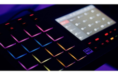 Akai Professional Mpc Live en internet