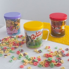 TAZA INFANTIL ANTIVUELCO CON TAPA Y ASA DISEÑOS ANIMADOS