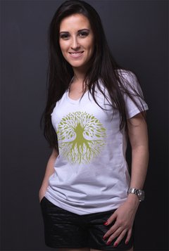 camiseta ecologica recicle use arvore raiz babylook