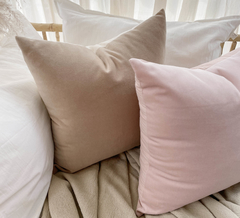 ALMOHADON DIDOT ROSA PALIDO en internet